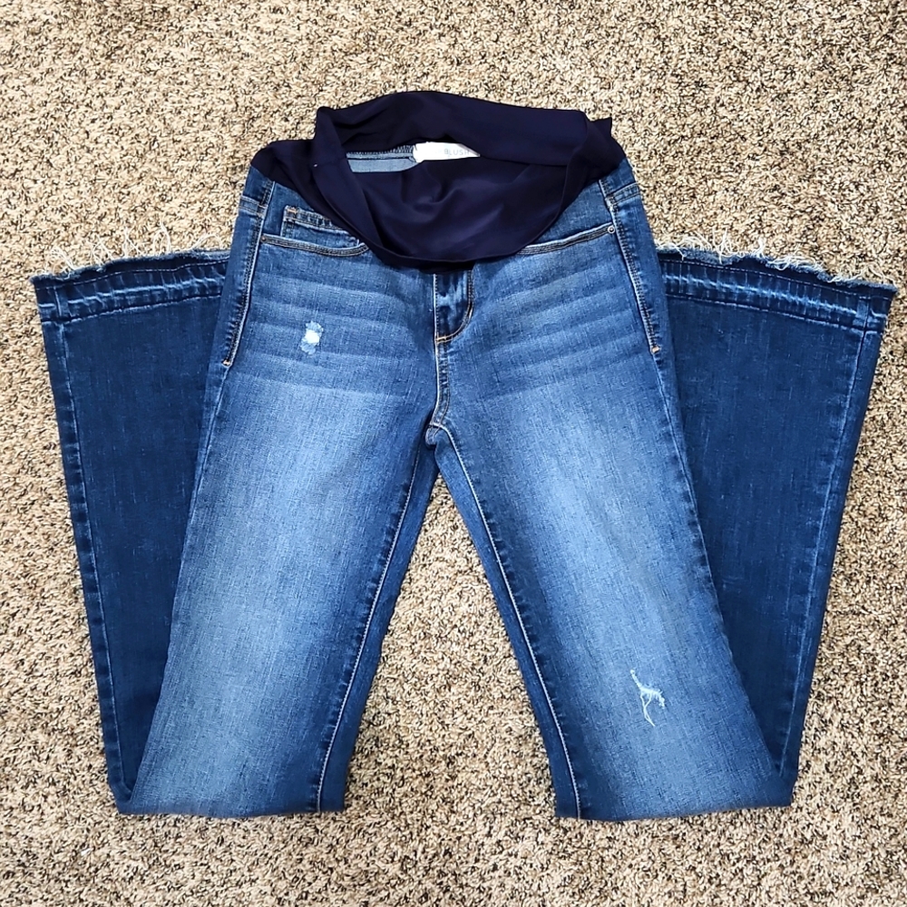 Maternity very cute and comfy! Size 26, stretch, flared, Pink Blush